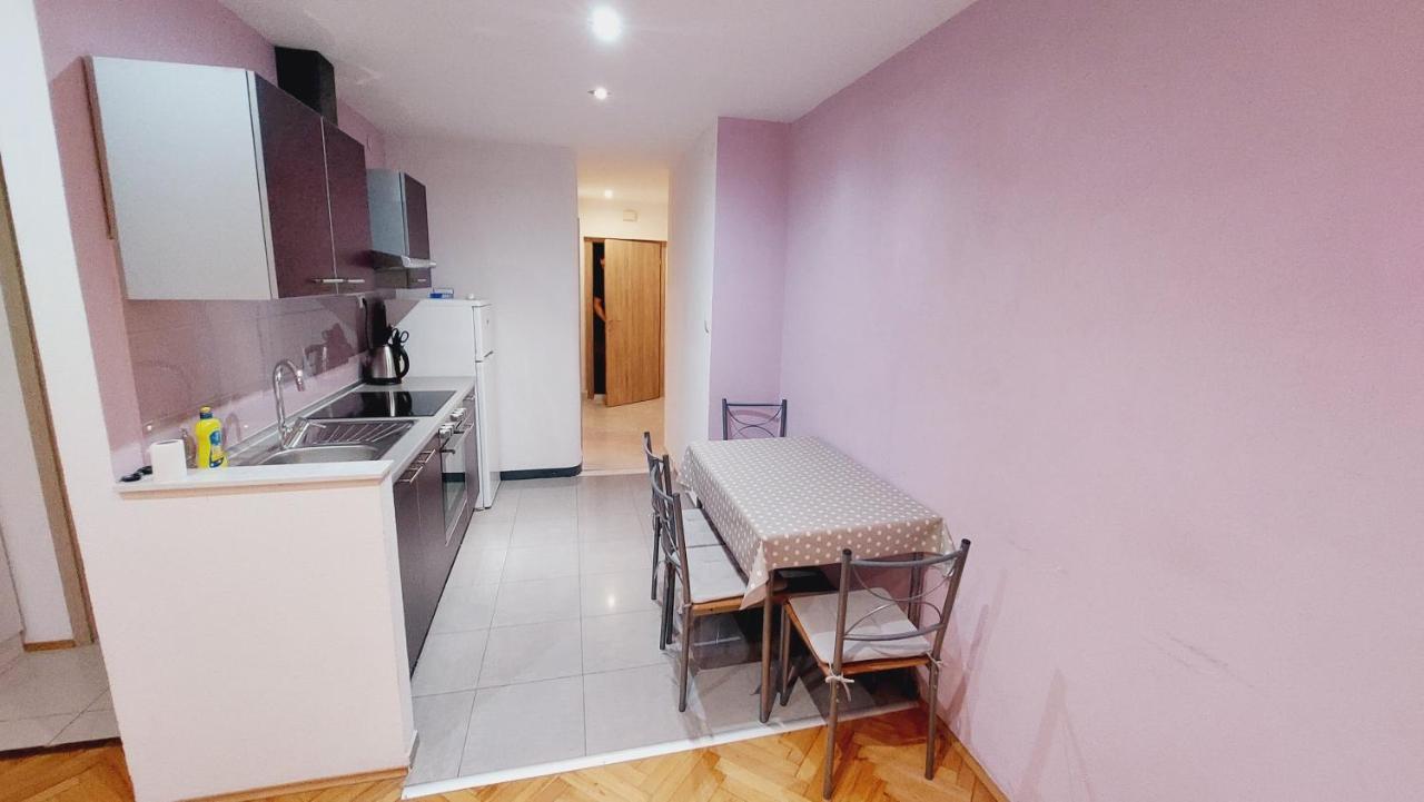 Apartments Pletikosa Бродарика Екстериор снимка