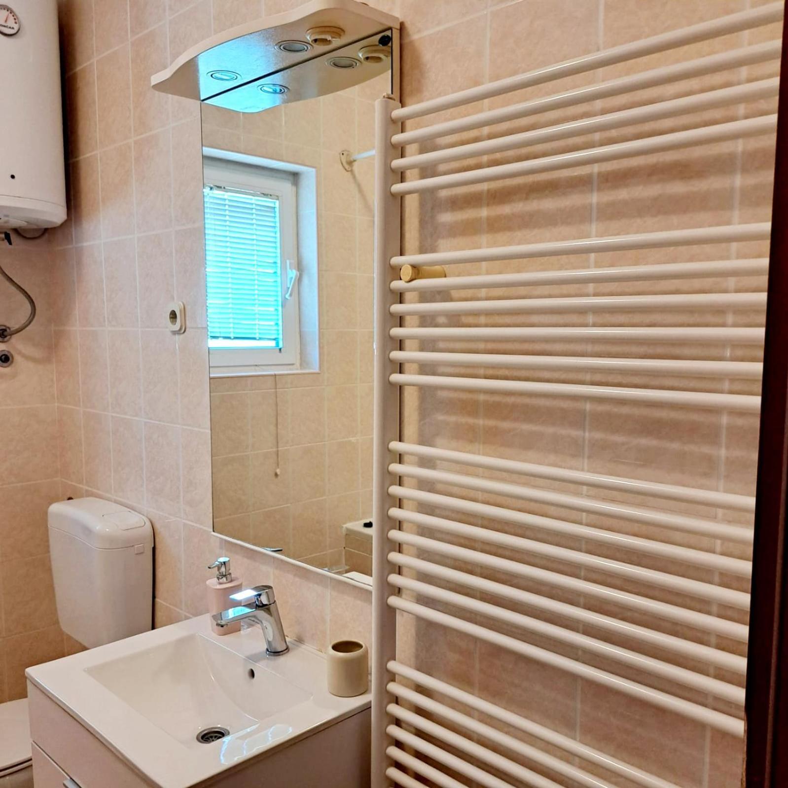 Apartments Pletikosa Бродарика Екстериор снимка