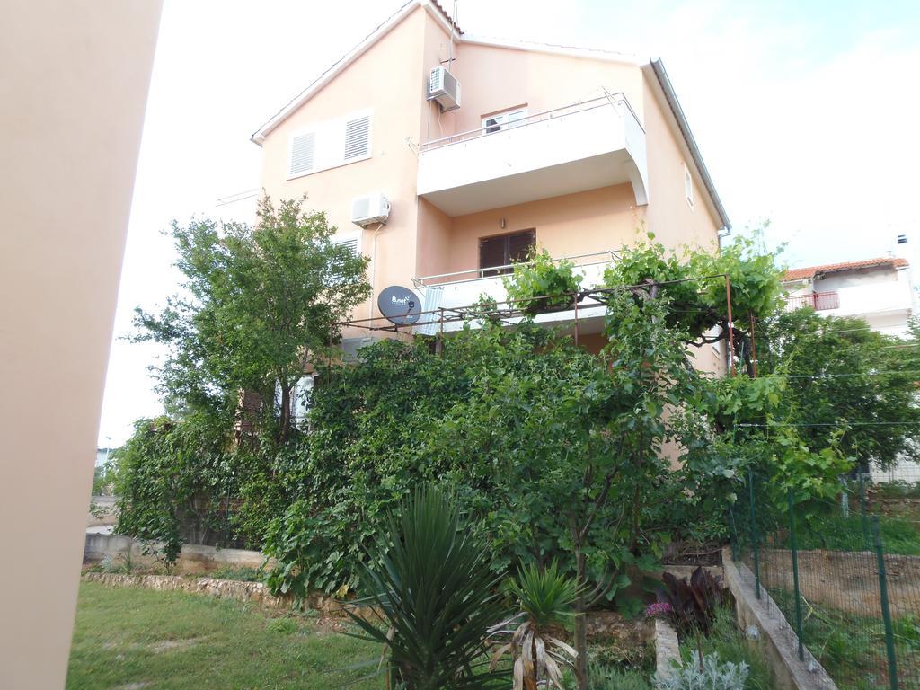 Apartments Pletikosa Бродарика Екстериор снимка